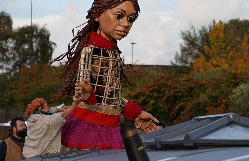  Little Amal: 3.5 metre puppet of migrant girl passes through Yorkshire