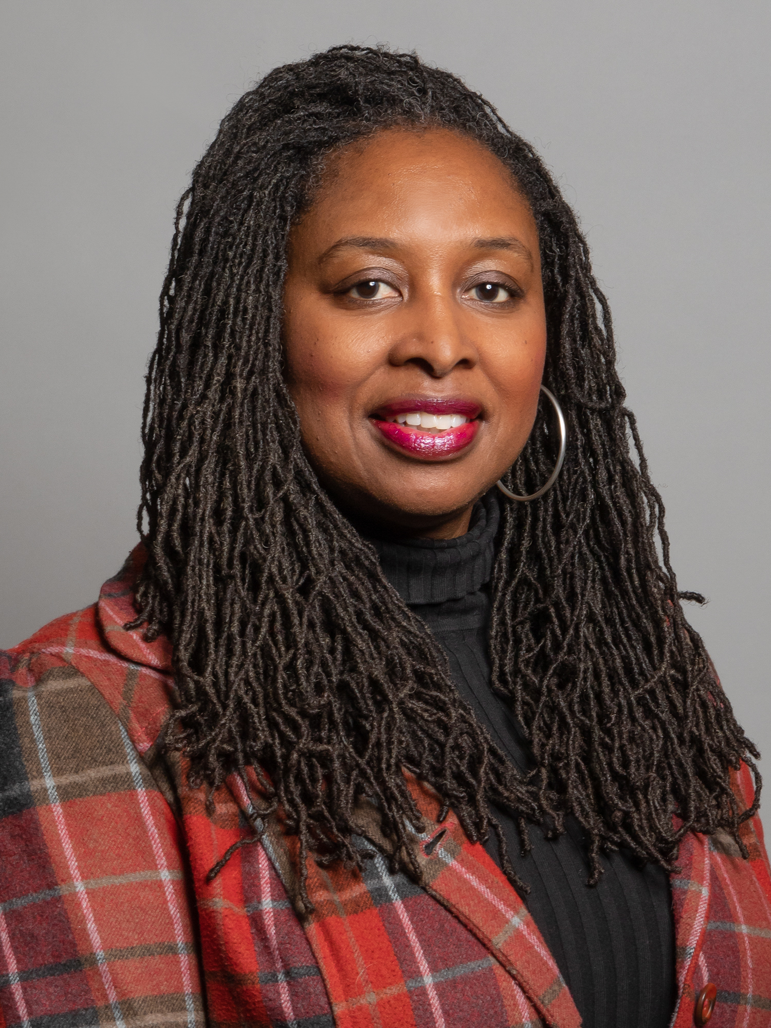Official_portrait_of_Dawn_Butler_MP_crop_2