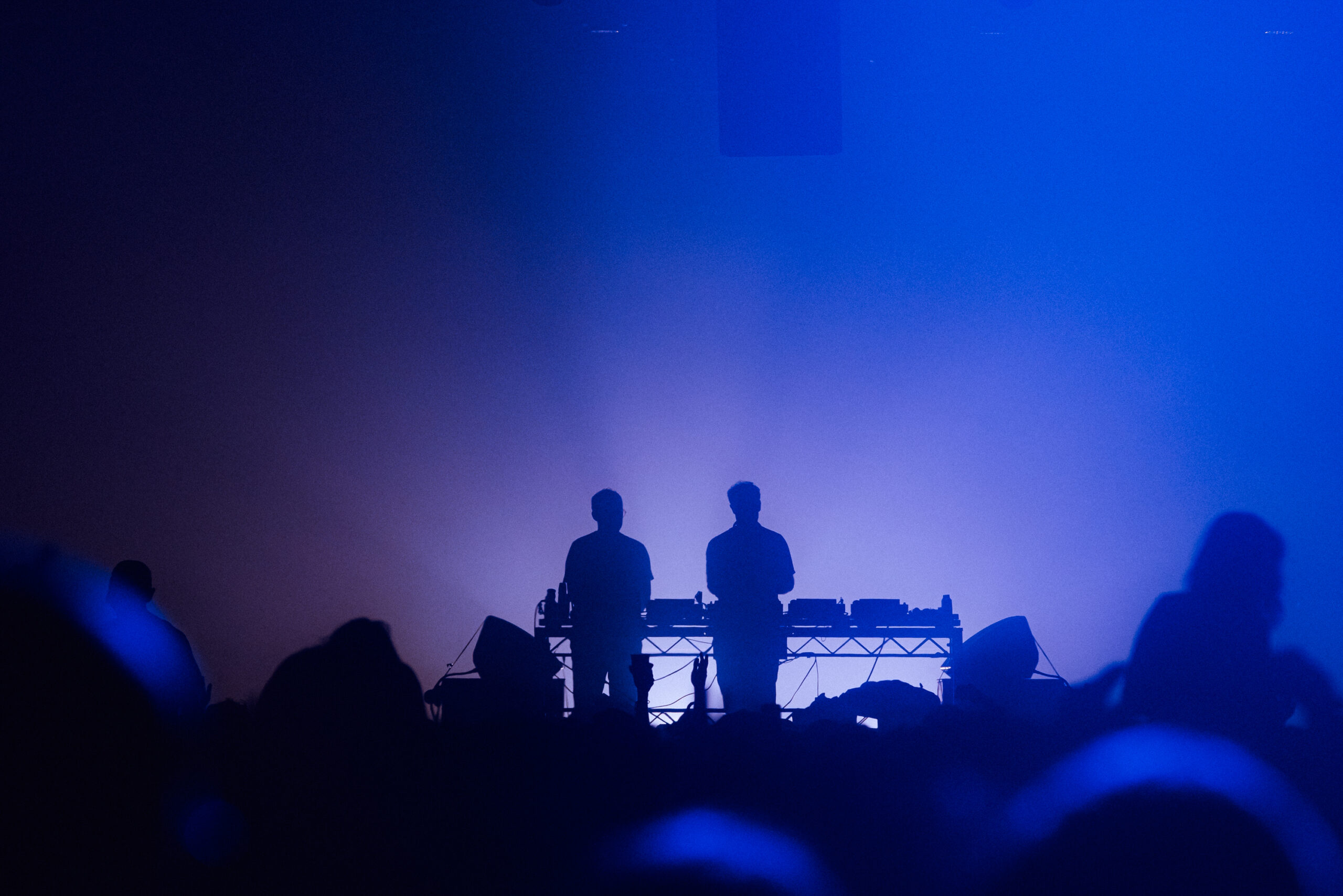 FOUR TET FLOATING POINTS