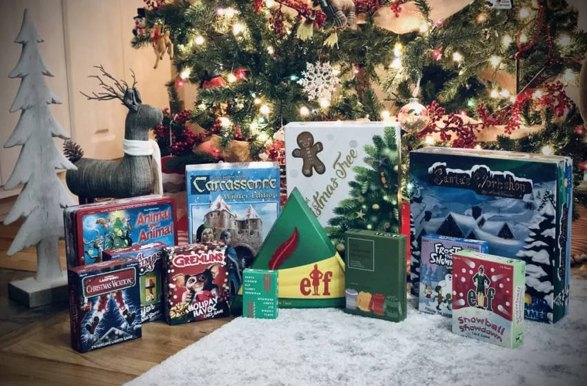  Top 10 Games for the Ultimate Festive Family Face-Off