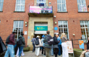 Outside_Union-700x450