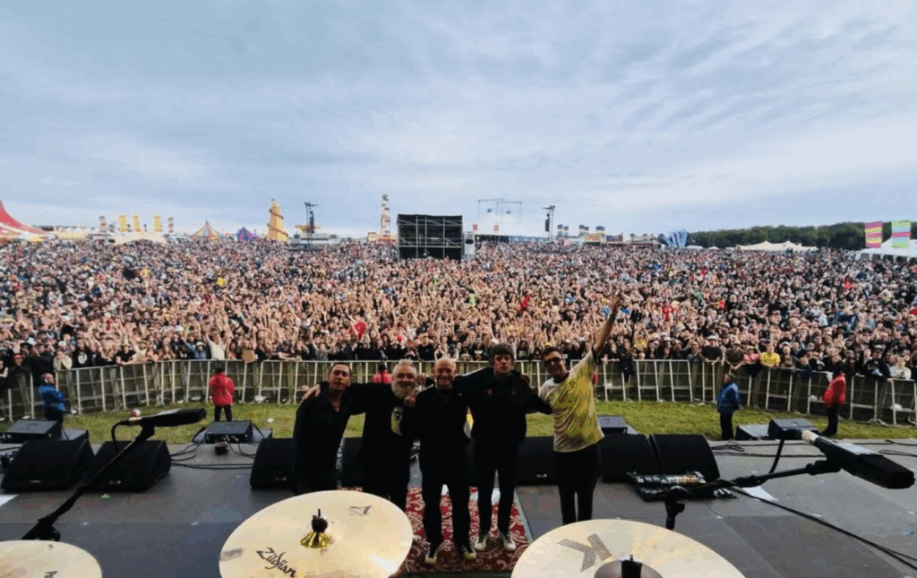 Image Credit: @shedsevenofficial on Instagram