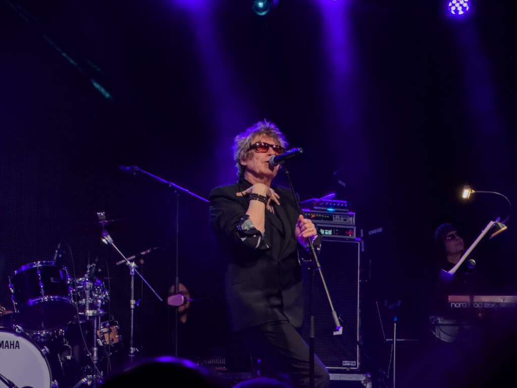 Psychadelic Furs perform in Leeds